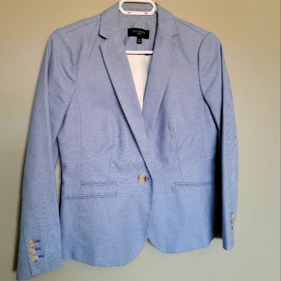 Blazer - Picture 1 of 5